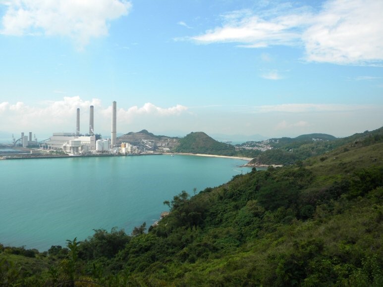 Lamma Island-China thermal station 2011